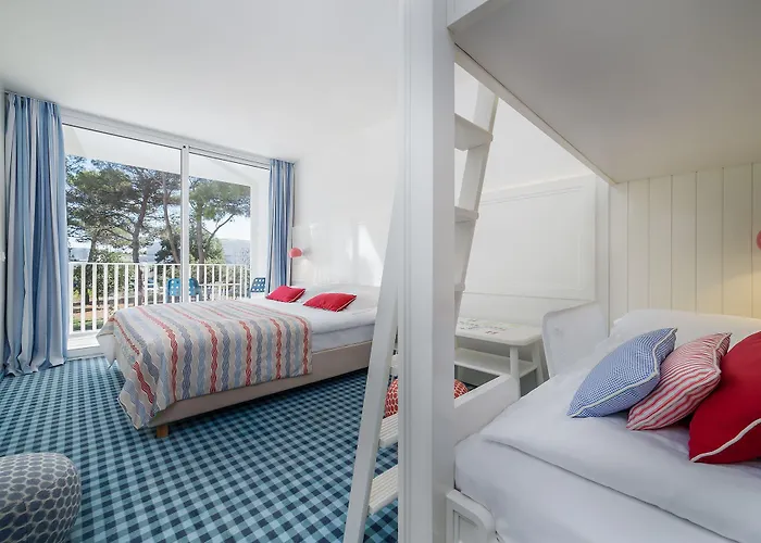 Amadria Park Kids Andrija Hotel 4*